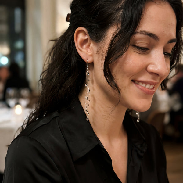 Sophie M, 32