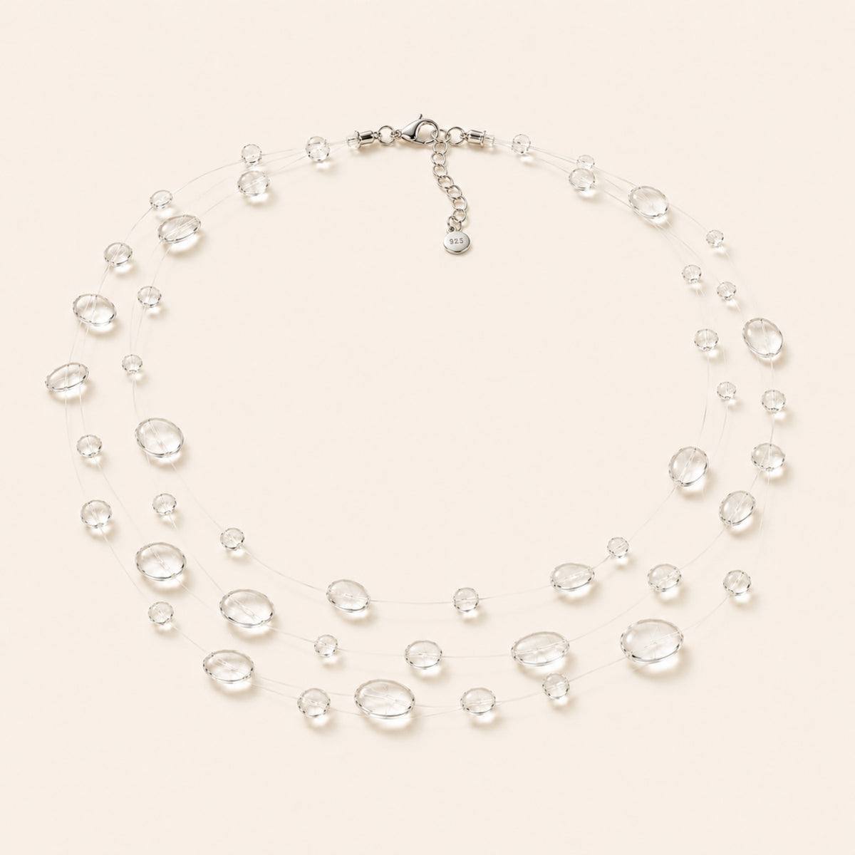 Le collier trois pluie diluvienne
