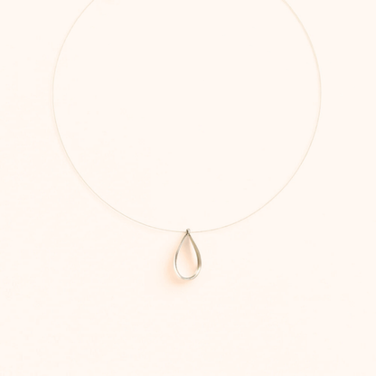 Le collier goutte de pluie diluvienne