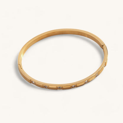 Le Bracelet Clouté