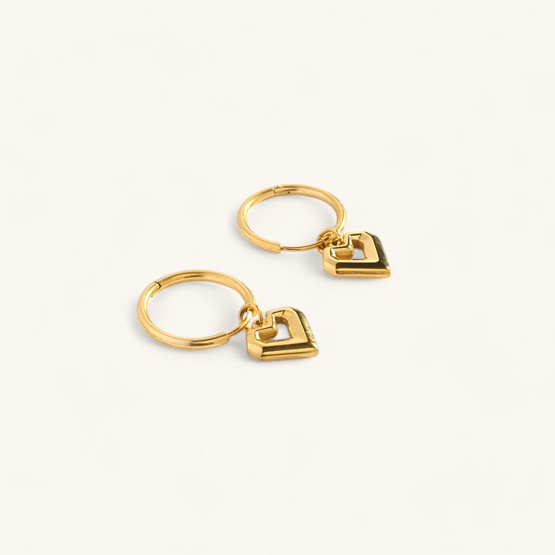 Les Boucles d’Oreilles Cœur