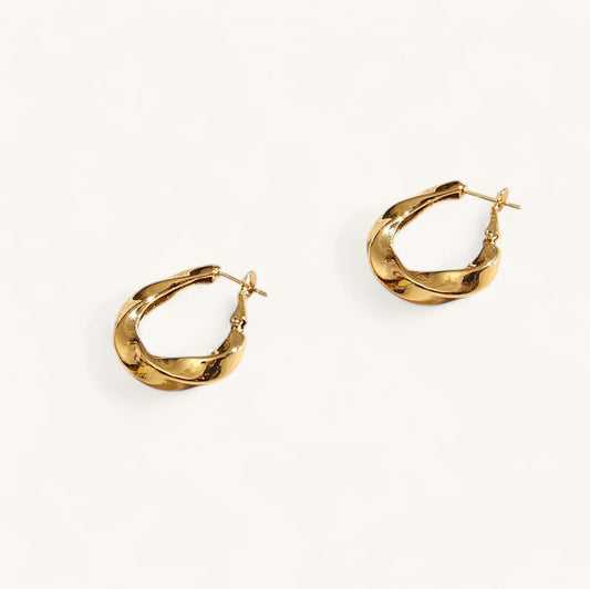 Les Boucles d’Oreilles Flora